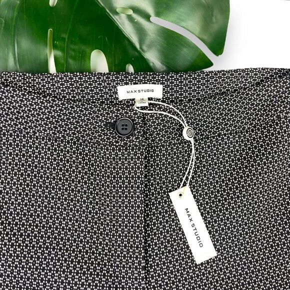 ๐ Max Studio Double Knit Easy Leg Pants - Picture 6 of 9